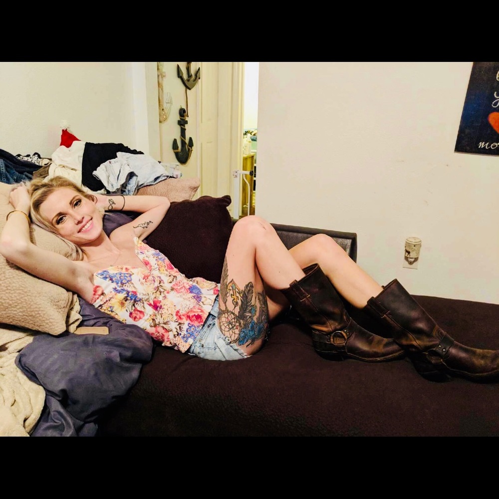 NEGOTIABLE FRYE Cowboy Boots